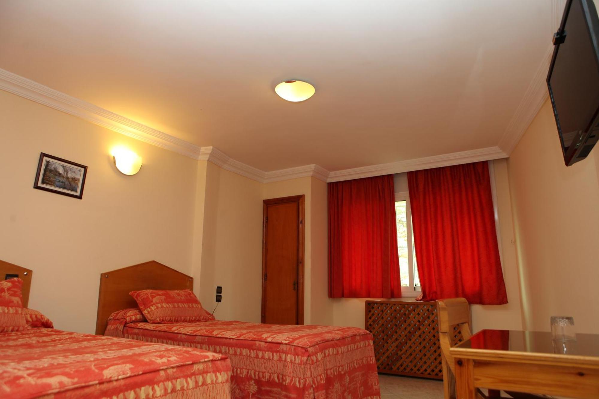 Hotel Relais Ras El Maa Ifrane  Kültér fotó