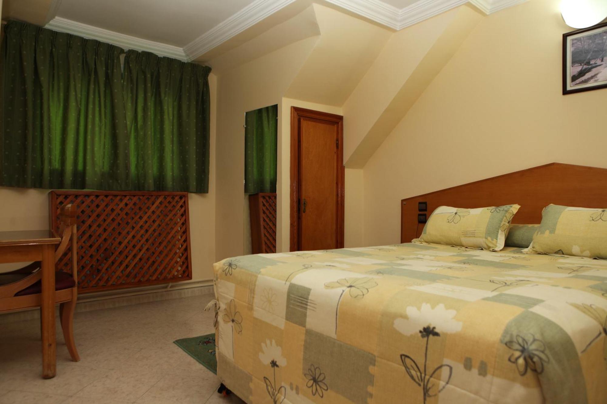 Hotel Relais Ras El Maa Ifrane  Kültér fotó