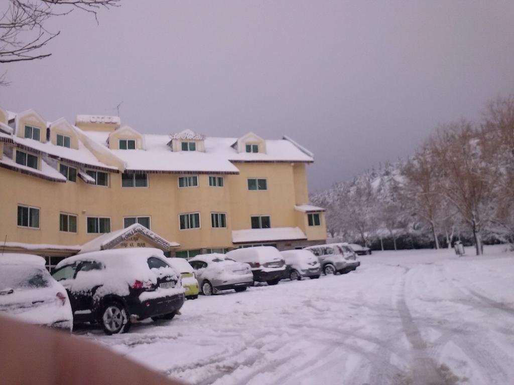 Hotel Relais Ras El Maa Ifrane  Kültér fotó
